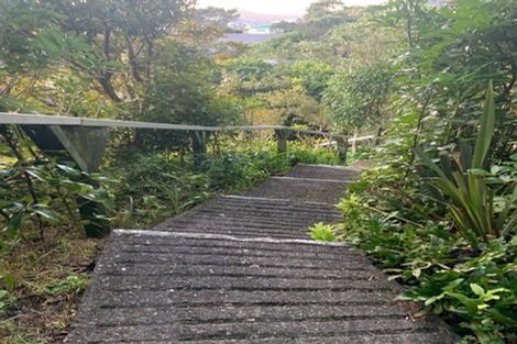 Photo of property in 32 Harland Street, Brooklyn, Wellington, 6021