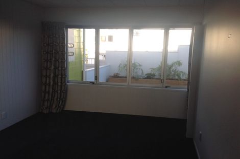 Photo of property in 1/32 Taylor Road, Mangere Bridge, Auckland, 2022