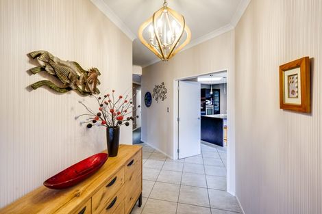 Photo of property in 9 Pacific Avenue, Poraiti, Napier, 4112