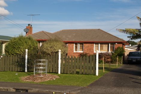 Photo of property in 42 Blake Road, Mangere East, Auckland, 2024