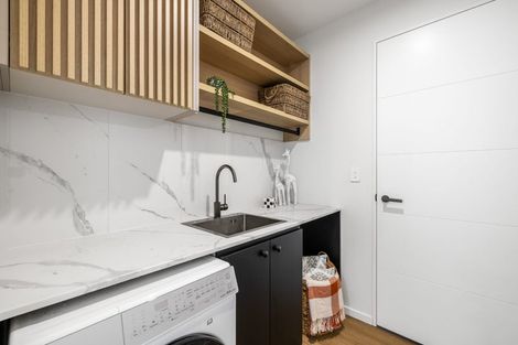 Photo of property in 10 Crosado Place, Rolleston, 7614