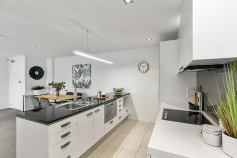 Photo of property in Bellagio Apartments, 10e/39 Taranaki Street, Te Aro, Wellington, 6011