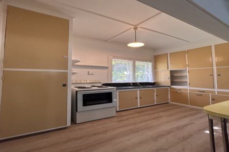 Photo of property in 2 Cambridge Street, Gonville, Whanganui, 4501