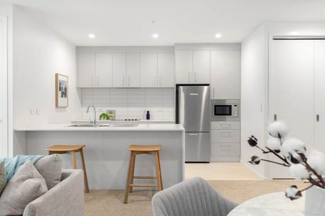 Photo of property in 104/6 Waikumete Road, Glen Eden, Auckland, 0602