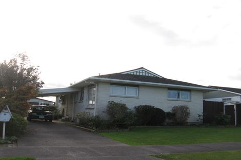 Photo of property in 19 Paradise Place, Milson, Palmerston North, 4414