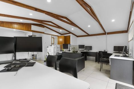 Photo of property in 369 Bucklands Beach Road, Bucklands Beach, Auckland, 2012