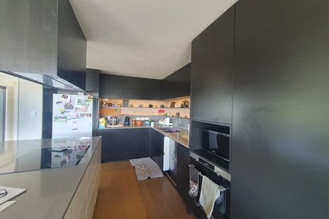 Photo of property in 1 Mataki Way, Glen Eden, Auckland, 0602