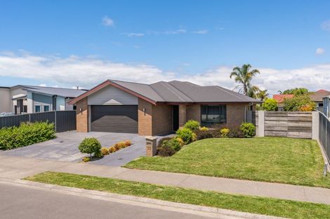 Photo of property in 35 Pacific Avenue, Poraiti, Napier, 4112
