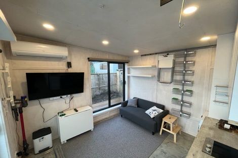 Photo of property in 11 Standen Street, Karori, Wellington, 6012