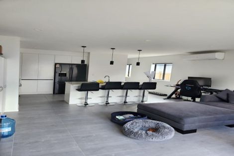 Photo of property in 10a Waka Ama Road, Karaka, Papakura, 2113