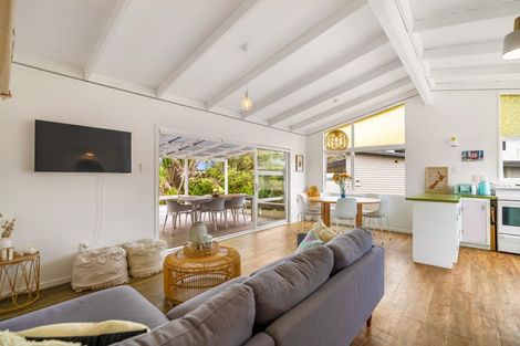 Photo of property in 744 Taiharuru Road, Taiharuru, Parua Bay, 0192