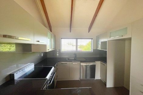 Photo of property in 1 Gosford Drive, Botany Downs, Auckland, 2010