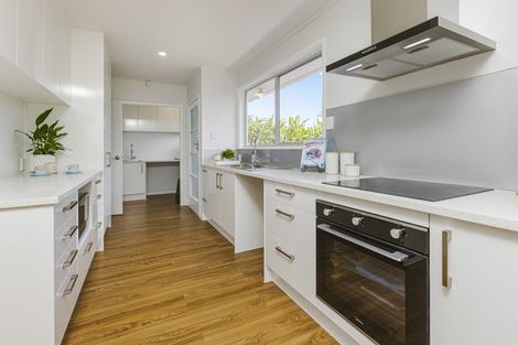 Photo of property in 31 Wordsworth Road, Manurewa, Auckland, 2102