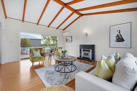 Photo of property in 22 Andrew Road, Howick, Auckland, 2010