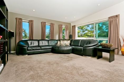 Photo of property in 10 Treetops Way, Bayview, Auckland, 0629