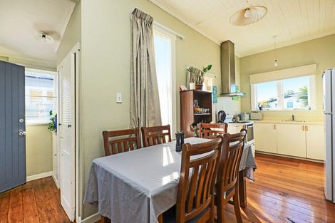 Photo of property in 604 Princes Street, Parkvale, Hastings, 4122