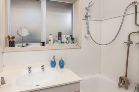 Photo of property in 155 Gayhurst Road, Dallington, Christchurch, 8061