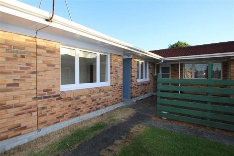 Photo of property in 3 Norman Spencer Drive, Papatoetoe, Auckland, 2104