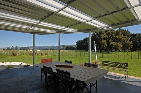 Photo of property in 433 Belvedere Road, Carrington, Carterton, 5791