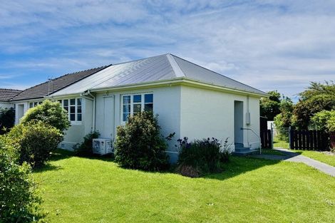 Photo of property in 13 Huia Street, Riccarton, Christchurch, 8041