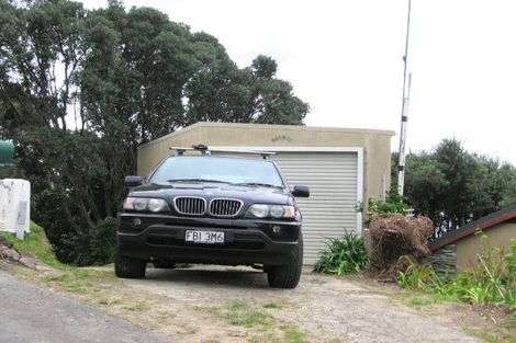 Photo of property in 38 Tutaritari Road, Hahei, Whitianga, 3591