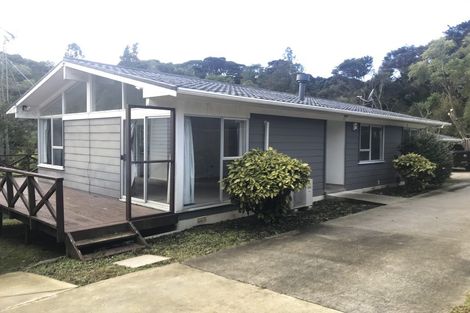 Photo of property in 28 Spinella Drive, Bayview, Auckland, 0629