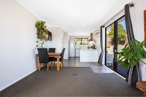 Photo of property in 37 Beaumaris Crescent, Ascot Park, Porirua, 5024