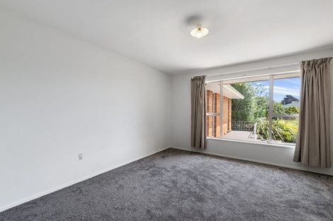 Photo of property in 19 Rutherglen Avenue, Ilam, Christchurch, 8041