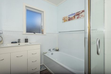 Photo of property in 2 Erin Street, Tikipunga, Whangarei, 0112