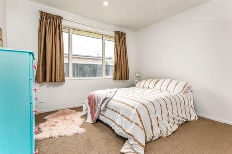 Photo of property in 16 Puaka Street, Pegasus, 7612