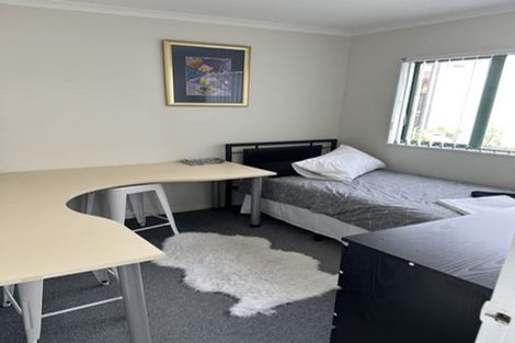 Photo of property in 5a Mangarata Avenue, Papatoetoe, Auckland, 2025