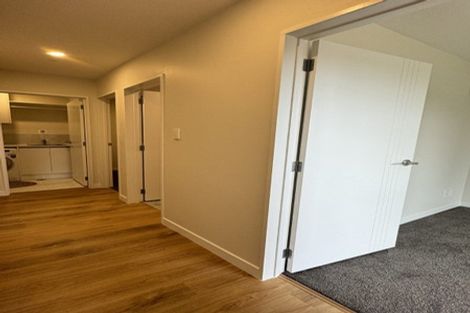 Photo of property in 309 Don Buck Road, Massey, Auckland, 0614