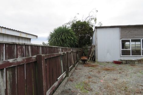 Photo of property in 5 Larsen Street, Westport, 7825