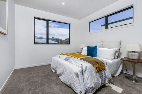 Photo of property in 591c East Coast Road, Browns Bay, Auckland, 0632