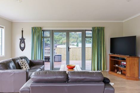 Photo of property in 4 Nga Manu Place, Tangoio, Napier, 4181