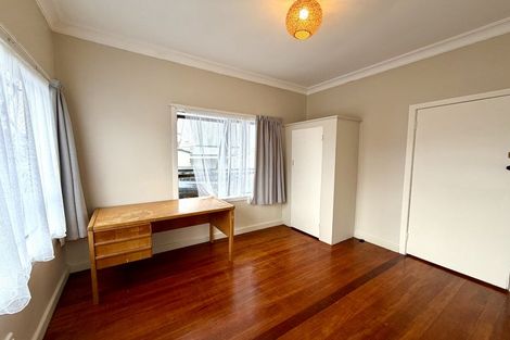 Photo of property in 2/493 Point Chevalier Road, Point Chevalier, Auckland, 1022