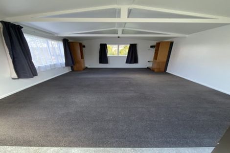 Photo of property in 175 Vipond Road, Stanmore Bay, Whangaparaoa, 0932