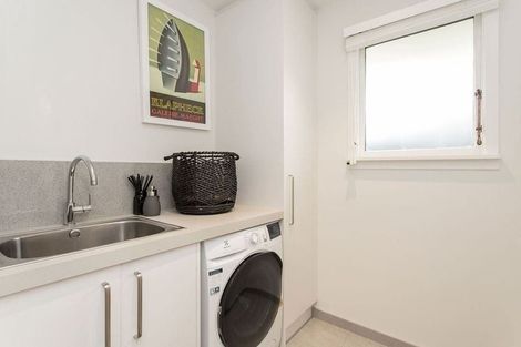 Photo of property in 1/46 Thornycroft Street, Fendalton, Christchurch, 8052