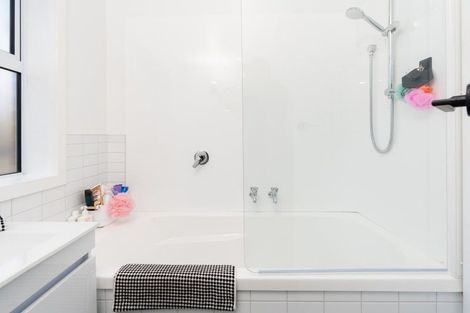 Photo of property in 32 Franklin Street, Dalmore, Dunedin, 9010