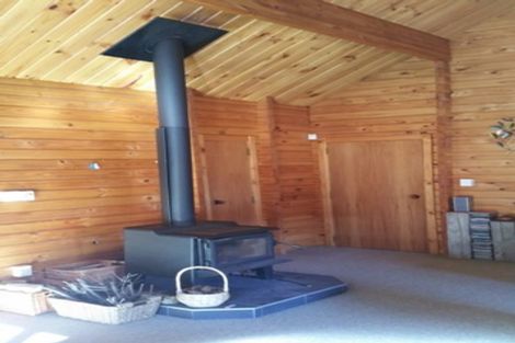 Photo of property in 2 Cypress Court, Kelvin Heights, Queenstown, 9300