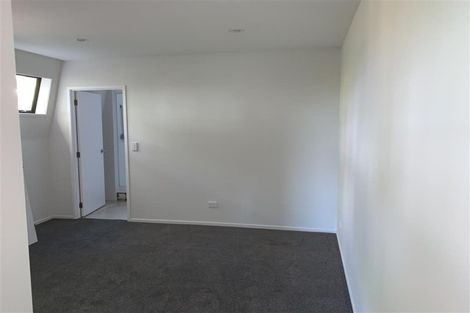 Photo of property in 23 James Paige Lane, Riverhead, Albany, 0793