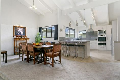 Photo of property in 2 Kew Place, Richmond Heights, Taupo, 3330