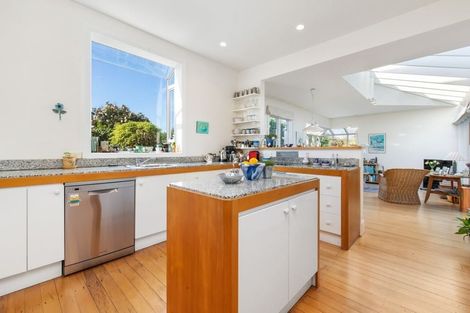 Photo of property in 6 Rochdale Street, Fendalton, Christchurch, 8014