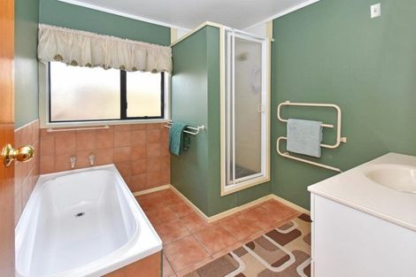 Photo of property in 1/48 Birdwood Avenue, Papatoetoe, Auckland, 2025