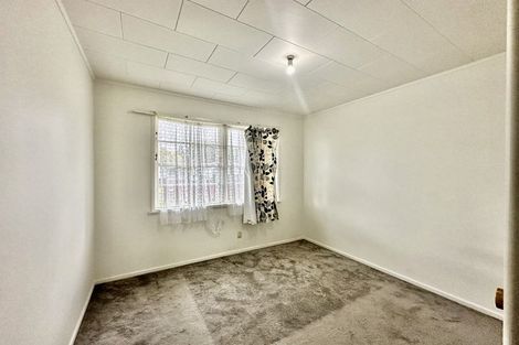 Photo of property in 2 Ulay Place, Clover Park, Auckland, 2019