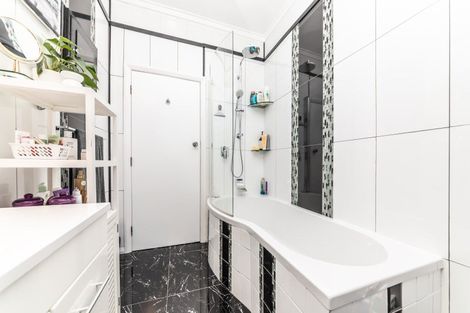 Photo of property in 51a Matai Street, Castlecliff, Whanganui, 4501