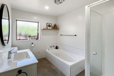 Photo of property in 28 Allard Street, Edgeware, Christchurch, 8013