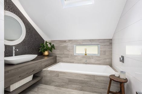 Photo of property in 15 Nikau Street, Eastbourne, Lower Hutt, 5013