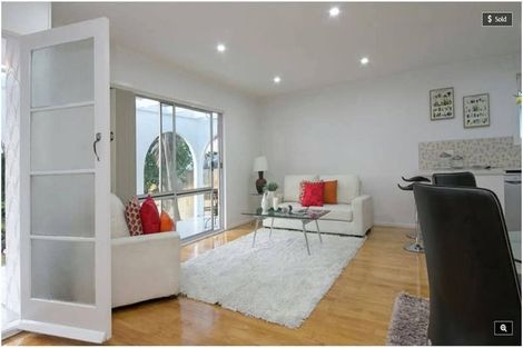 Photo of property in 31 Waipani Road, Te Atatu Peninsula, Auckland, 0610