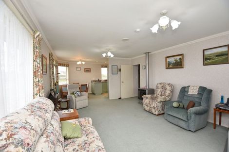 Photo of property in 120 Newcastle Street, Windsor, Invercargill, 9810